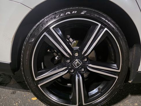 Used 2024 Honda Accord Sport image 20