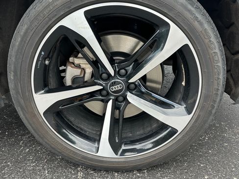 Used 2019 Audi Q7 3.0T Prestige w/ Prestige Package AWD/4WD image 22