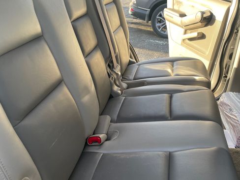 Used 2007 Ford Explorer XLT image 8