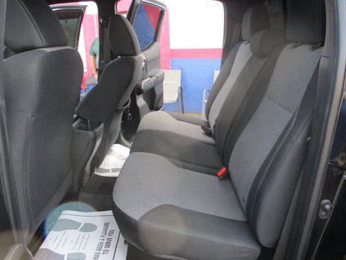 Used 2021 Toyota Tacoma TRD Off-Road w/ Technology Package image 22