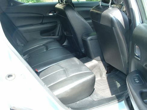 Used 2013 Dodge Avenger SXT w/ Rallye Appearance Group image 14