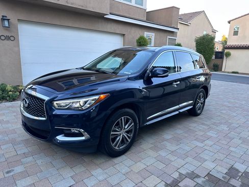 Used 2020 INFINITI QX60 Luxe w/ Essential Package image 1