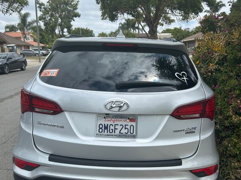 Used 2017 Hyundai Santa Fe Sport FWD image 5