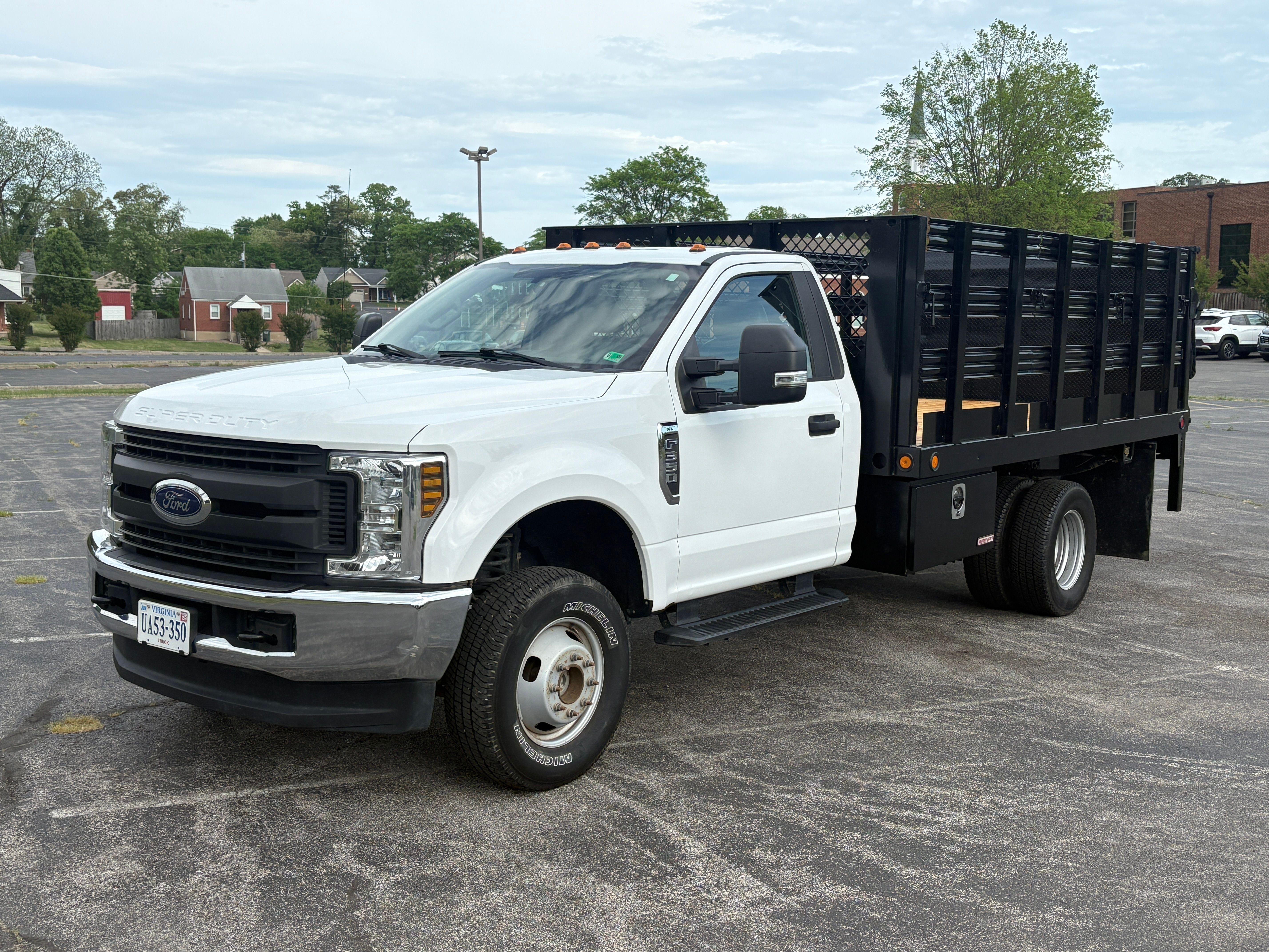 Used 2018 Ford F350 XL w/ Power Equipment Group AWD/4WD image 1