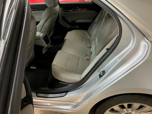 Used 2015 Cadillac CTS Luxury image 14