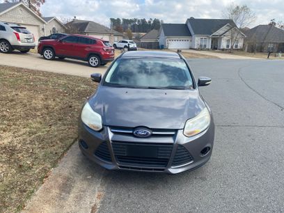 Used 2014 Ford Focus SE