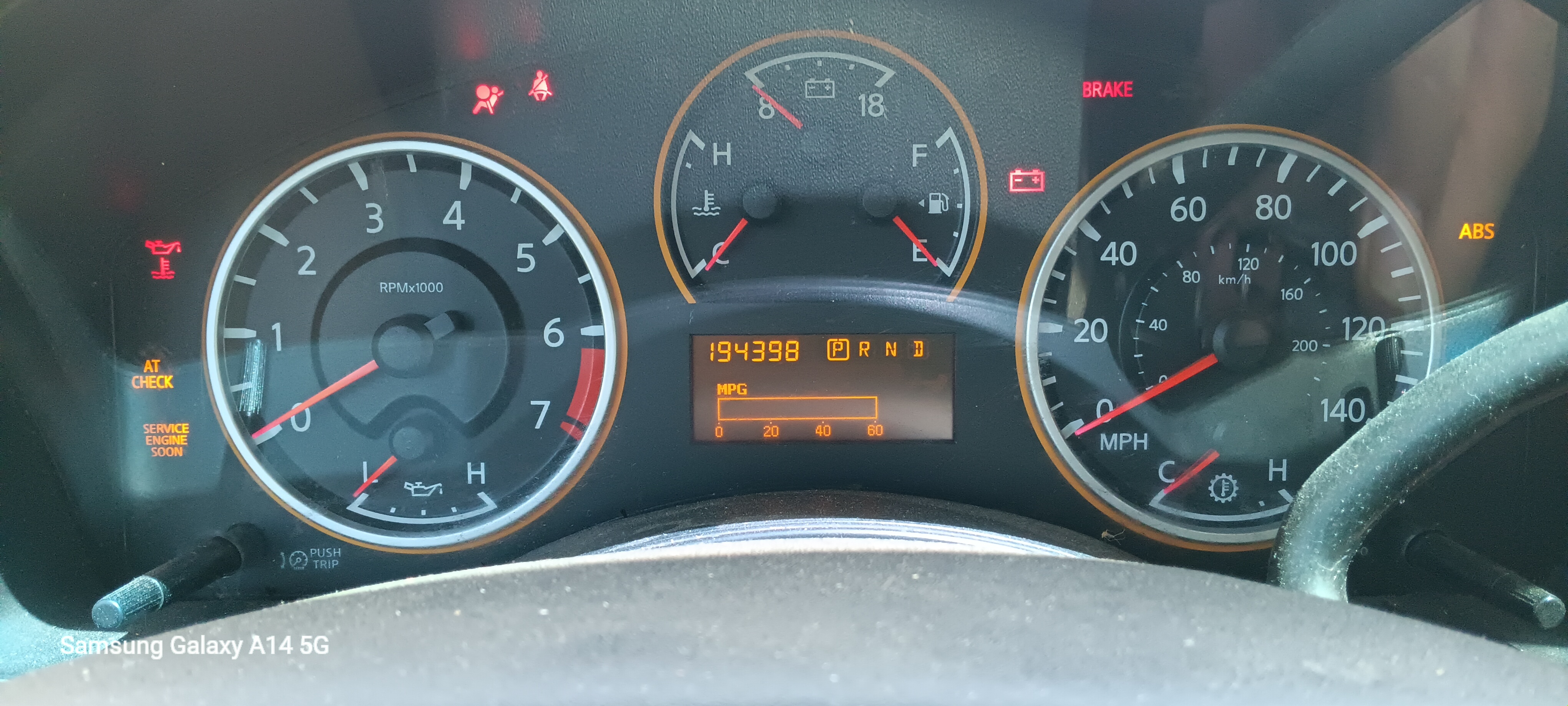 Used 2008 Nissan Titan SE RWD image 16