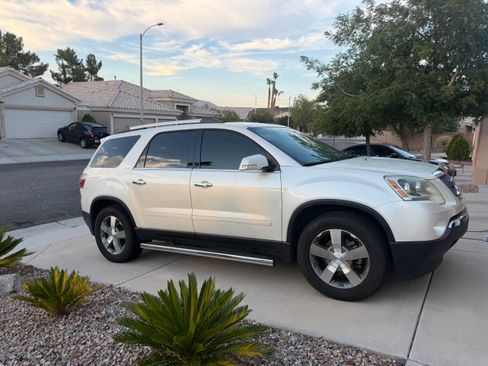 Used 2012 GMC Acadia SLT FWD image 19