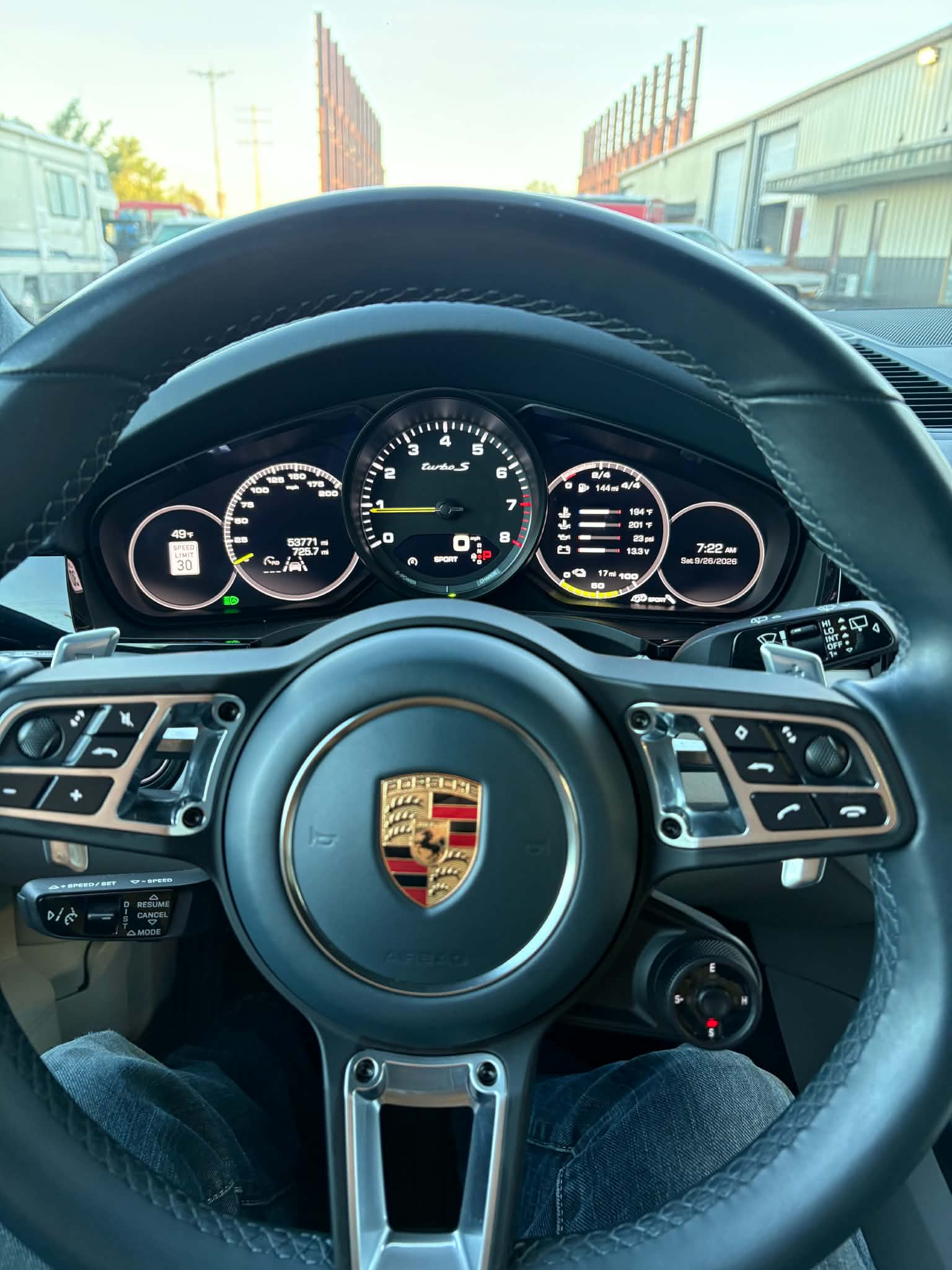 Used 2021 Porsche Cayenne Turbo S AWD/4WD image 15