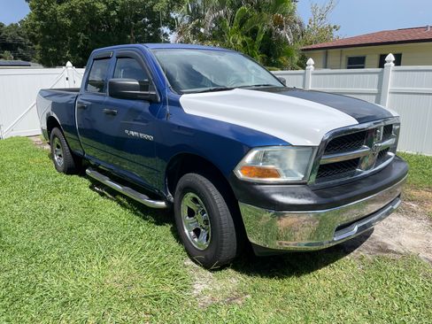 Used 2011 RAM 1500 ST w/ ST Popular Equipment Group RWD image 1