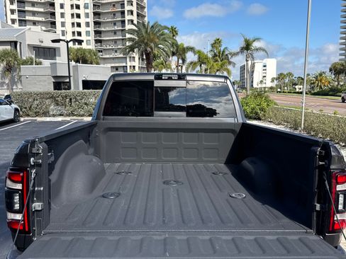 Used 2023 RAM 3500 Limited image 11