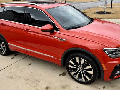 Used 2018 Volkswagen Tiguan SEL Premium w/ R-Line Package