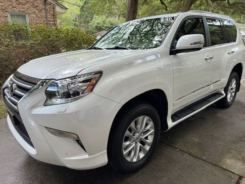 Used 2017 Lexus GX 460 Premium AWD/4WD image 1