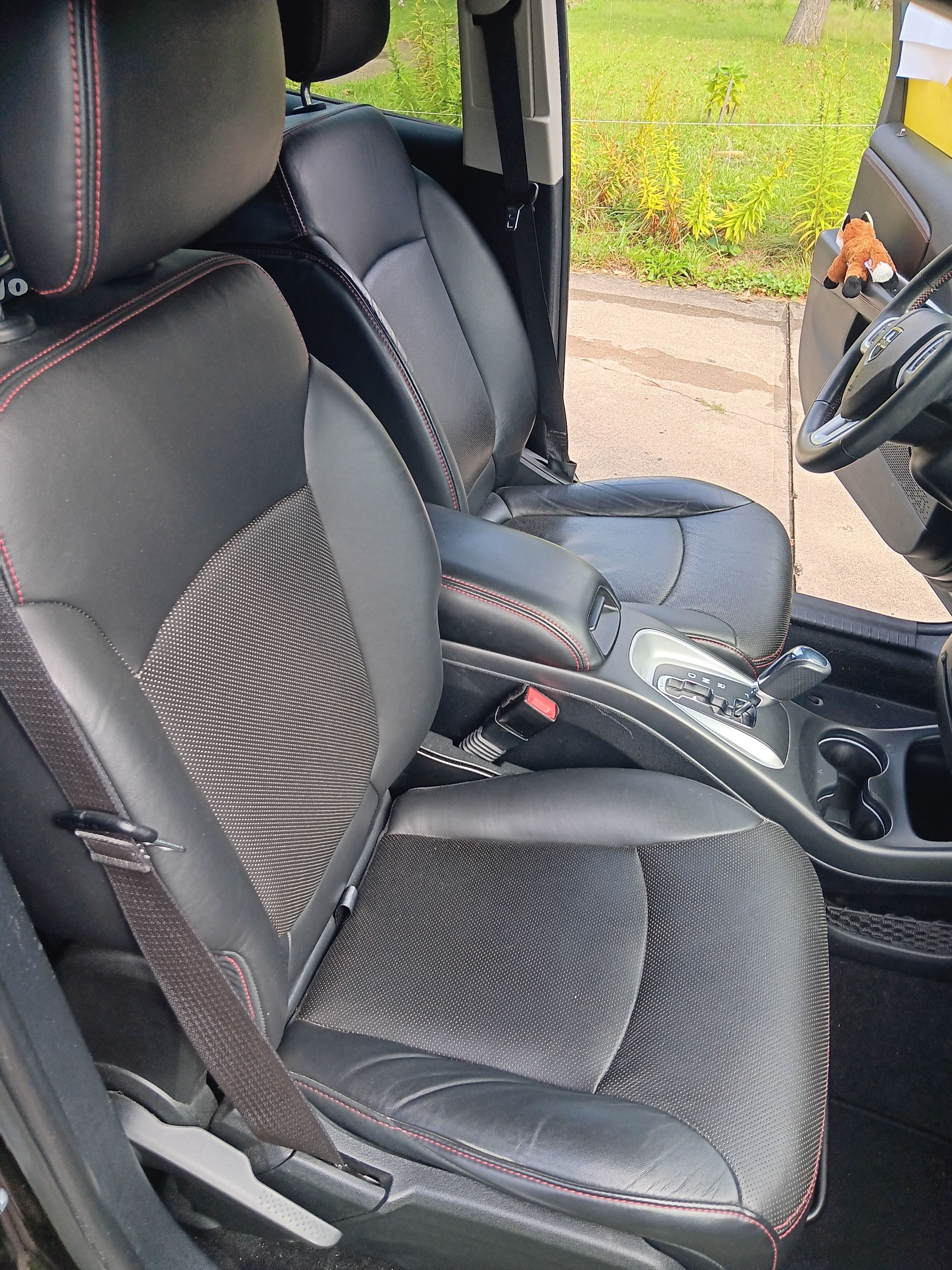 Used 2017 Dodge Journey GT FWD image 8