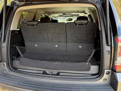 Used 2018 GMC Yukon SLT w/ Open Road Package image 13