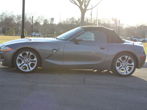 Used 2003 BMW Z4 3.0i image 11