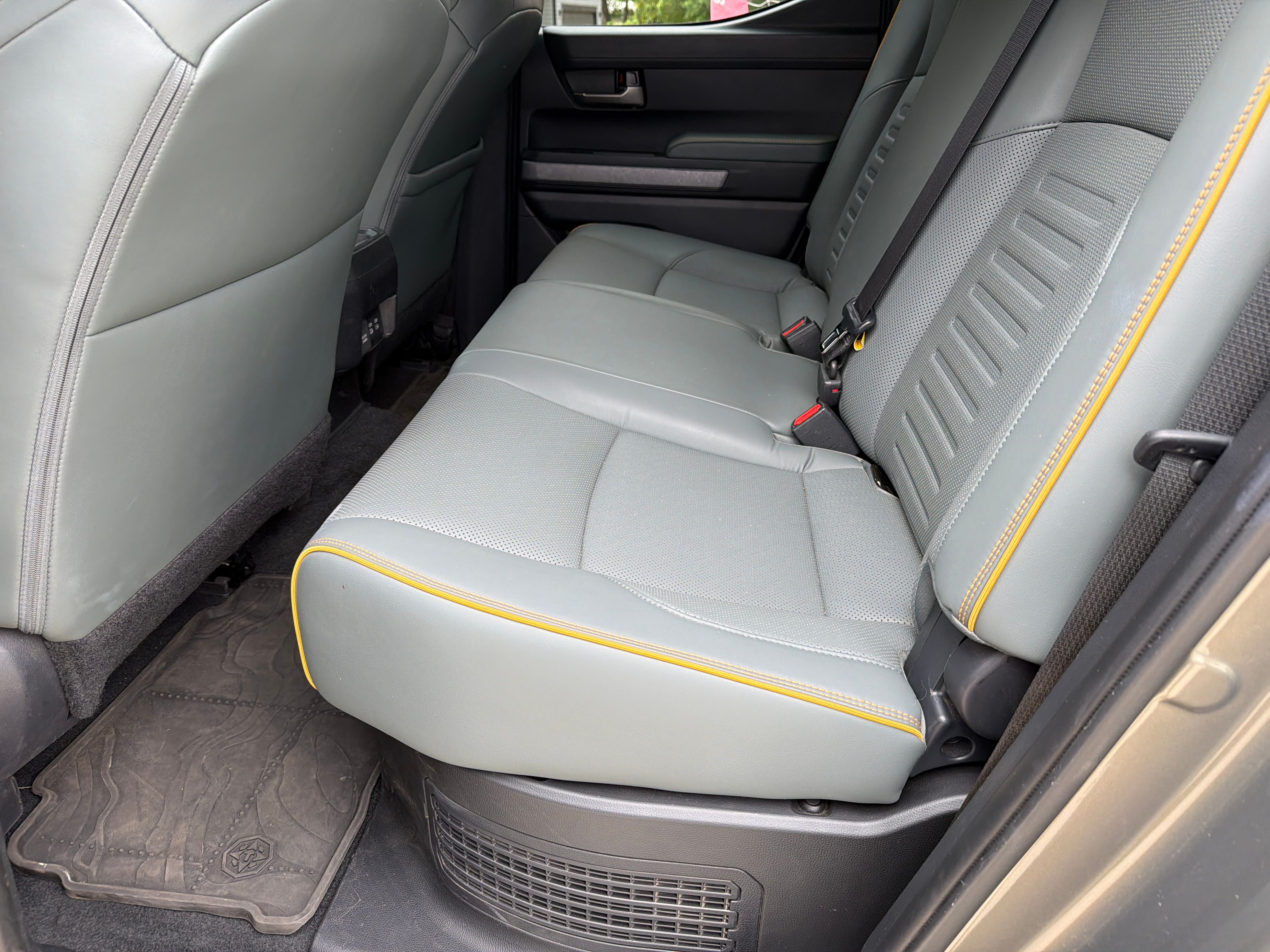 Used 2025 Toyota Tacoma 4x4 Double Cab Hybrid image 15