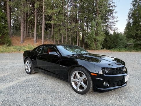 Used 2013 Chevrolet Camaro SS w/ RS Package RWD image 1