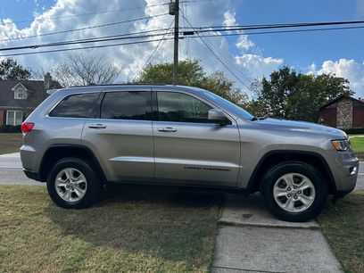 Used 2017 Jeep Grand Cherokee Laredo