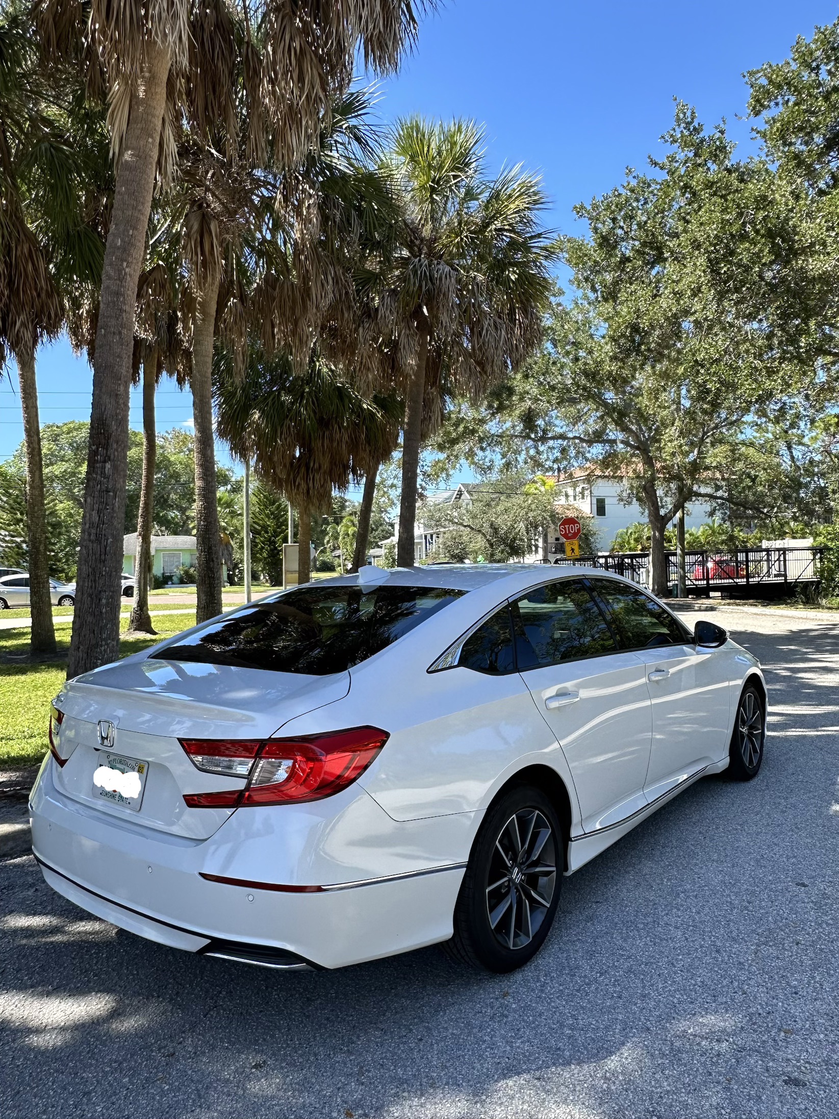 Used 2022 Honda Accord EX-L image 11