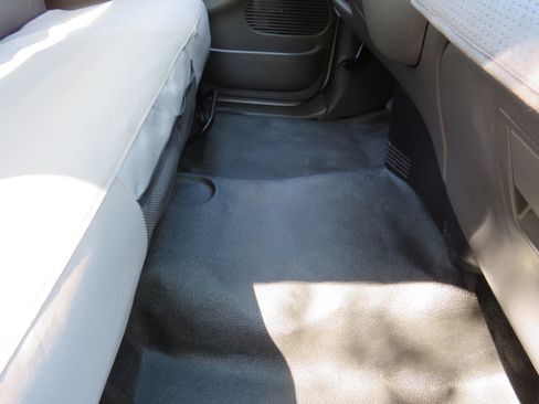 Used 2004 Ford F150 XL RWD image 13