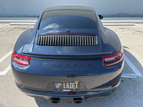 Used 2018 Porsche 911 GT3 RS image 9