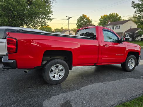 Used 2016 Chevrolet Silverado 1500 LT w/ LT Convenience Package image 8