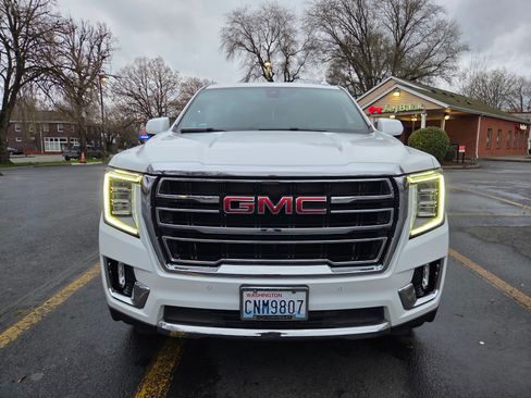 Used 2021 GMC Yukon SLT image 10