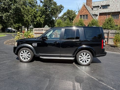 Used 2015 Land Rover LR4 HSE LUX AWD/4WD image 2