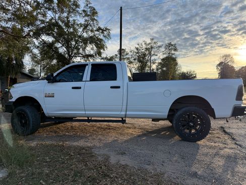 Used 2014 RAM 2500 Tradesman w/ Chrome Appearance Group image 1