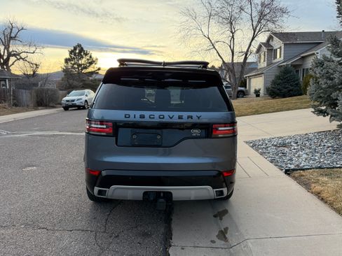 Used 2019 Land Rover Discovery HSE Luxury image 9