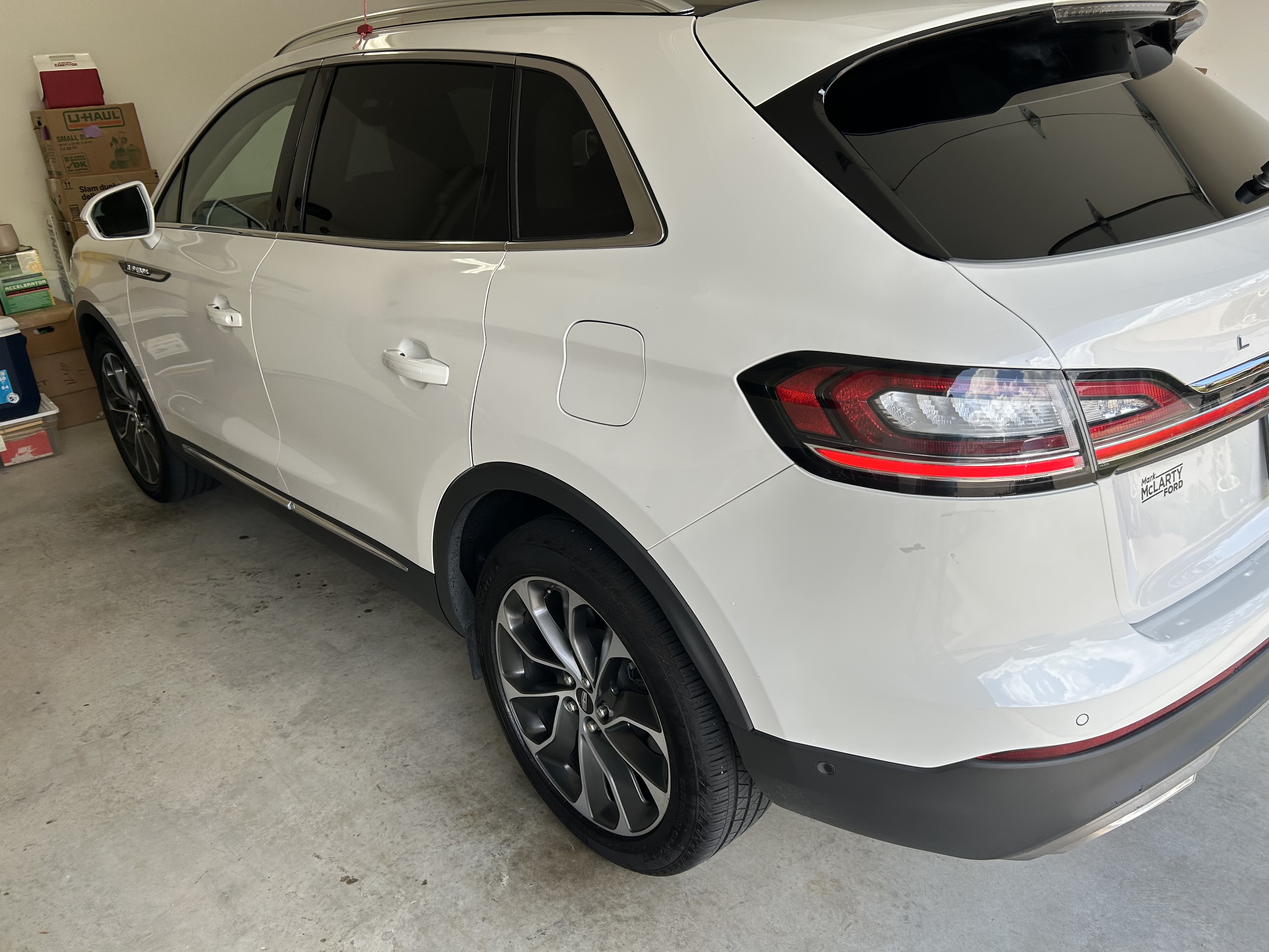 Used 2021 Lincoln Nautilus Reserve w/ Equipment Group 201A AWD/4WD image 4