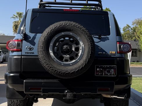 Used 2014 Toyota FJ Cruiser 4WD w/ Trail Teams Ultimate Edition image 9