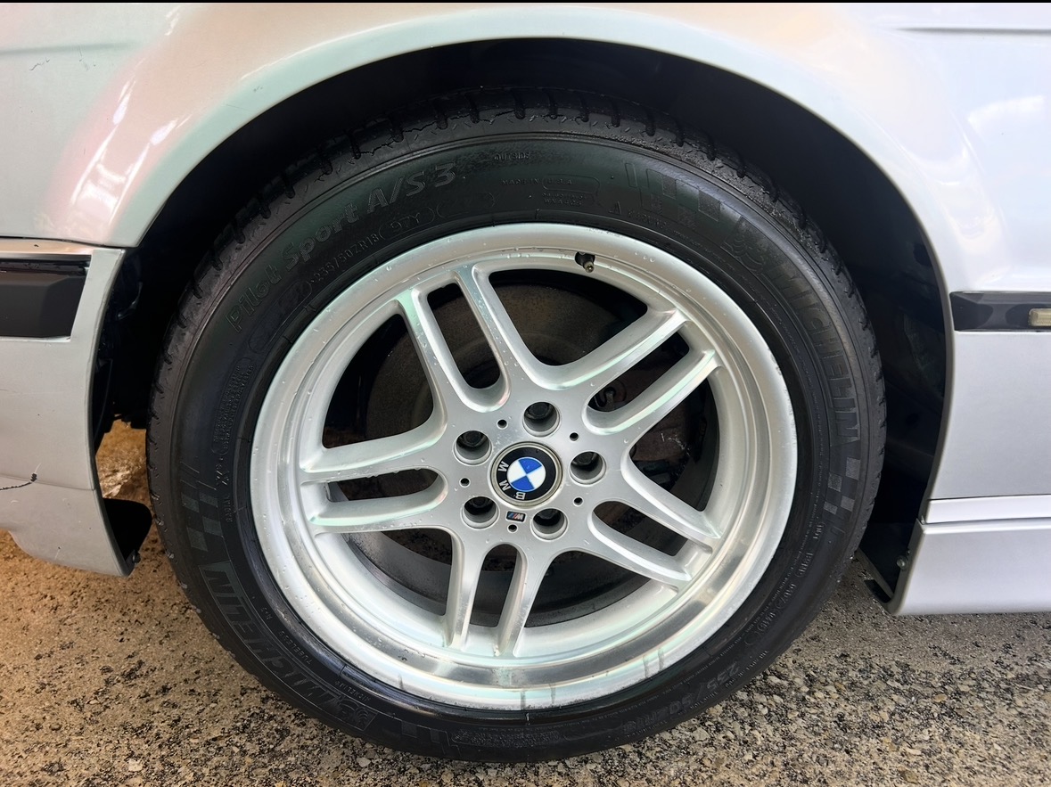 Used 2001 BMW 740i RWD image 14