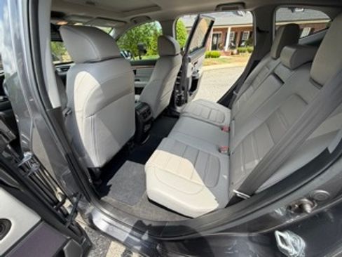 Used 2019 Honda CR-V EX-L image 6