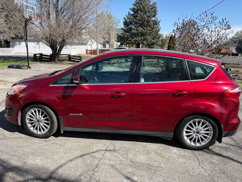 Used 2014 Ford C-MAX SEL w/ Equipment Group 302A image 1
