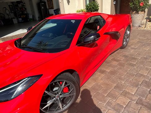 Used 2021 Chevrolet Corvette Stingray Premium Conv w/ Battery Protection Package image 6