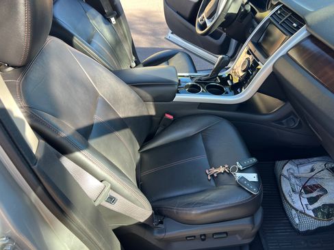 Used 2013 Ford Edge Limited image 22