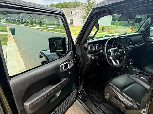 Used 2020 Jeep Gladiator Rubicon AWD/4WD image 20