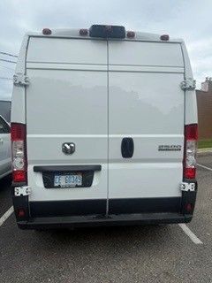 Used 2024 RAM ProMaster 2500 w/ Convenience Group FWD image 7