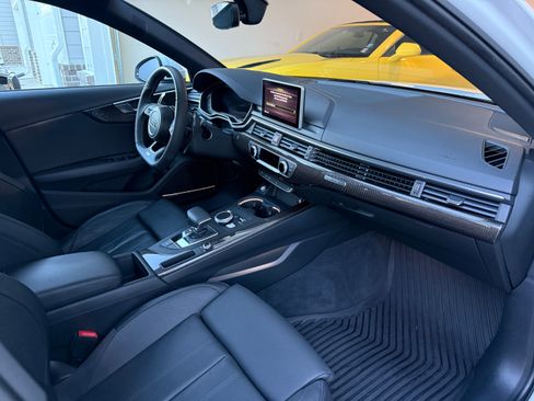 Used 2017 Audi A4 2.0T Premium Plus image 10
