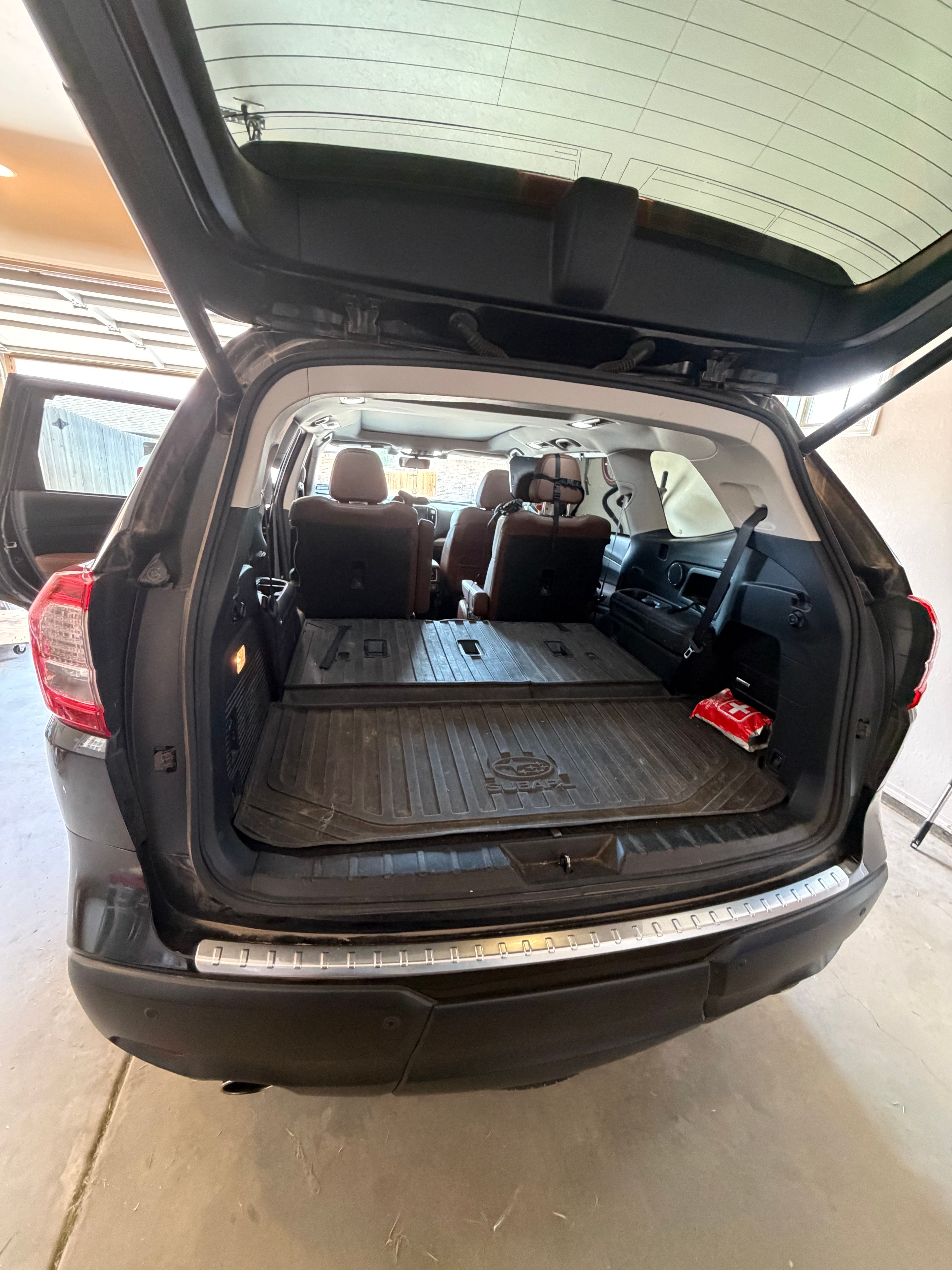 Used 2022 Subaru Ascent Touring AWD/4WD image 8