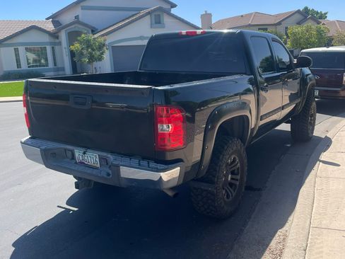 Used 2011 Chevrolet Silverado 1500 LT w/ All-Star Edition AWD/4WD image 9