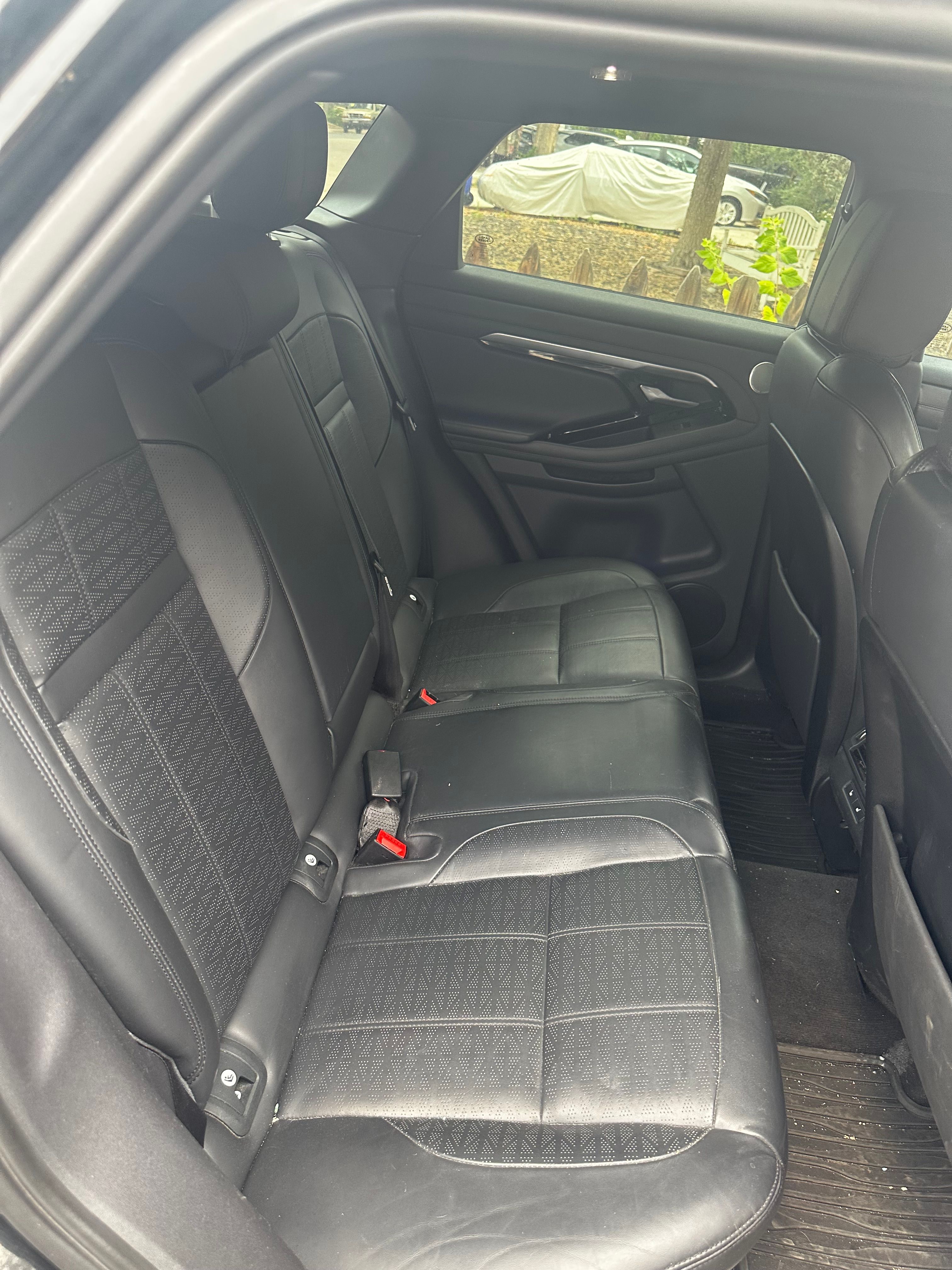 Used 2020 Land Rover Range Rover Evoque R-Dynamic HSE AWD/4WD image 16