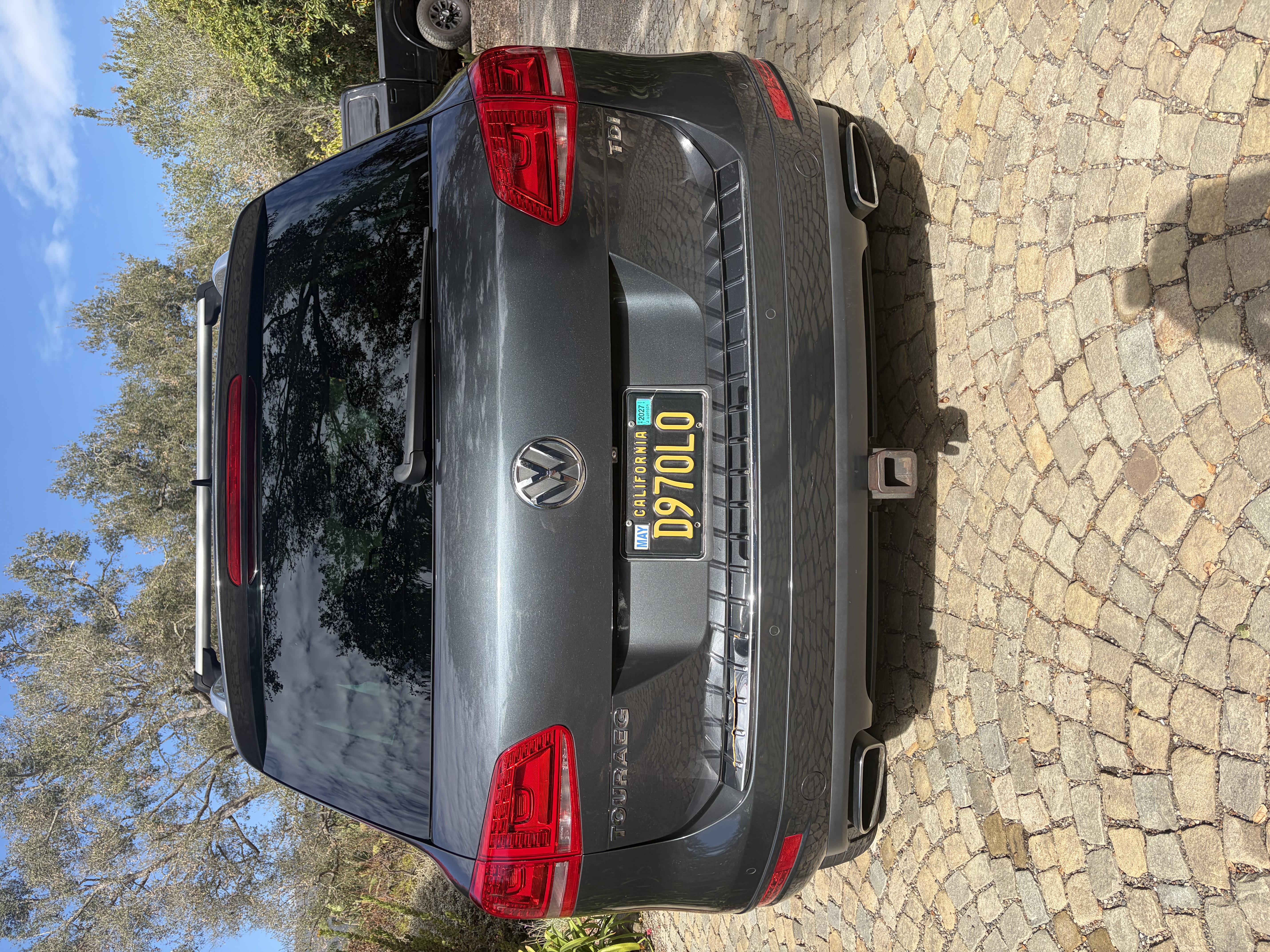 Used 2014 Volkswagen Touareg Executive AWD/4WD image 9