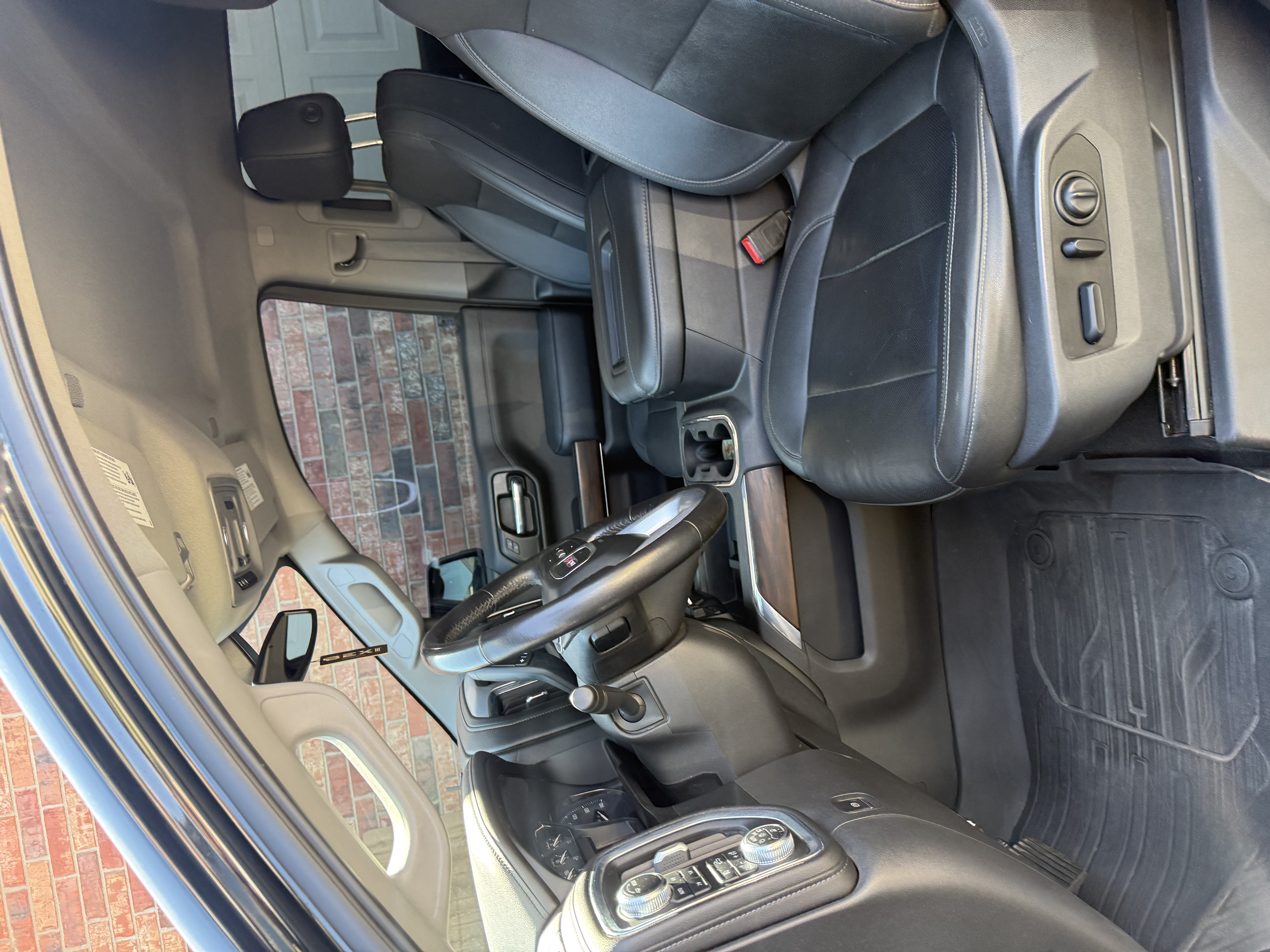 Used 2021 GMC Sierra 1500 SLT AWD/4WD image 11