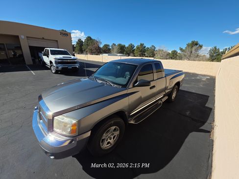 Used 2006 Dodge Dakota Laramie image 23