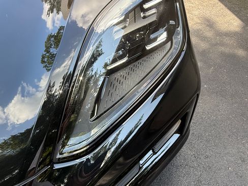 Used 2024 Porsche Cayenne image 9