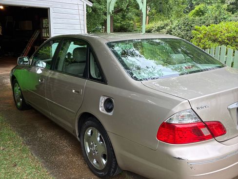 Used 2003 Toyota Avalon XLS FWD image 14