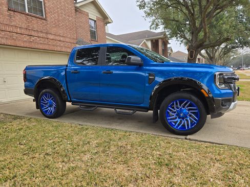 Used 2024 Ford Ranger XLT w/ Equipment Group 301A High image 22